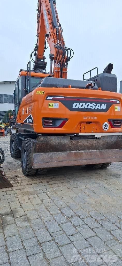 Doosan DX 190 W-7 Hjulgrävare
