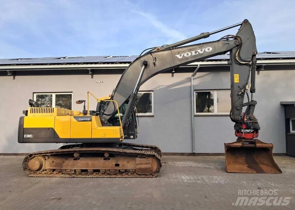 Volvo EC 300 D L Bandgrävare