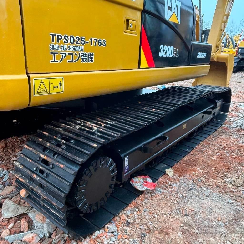CAT 320 D Bandgrävare