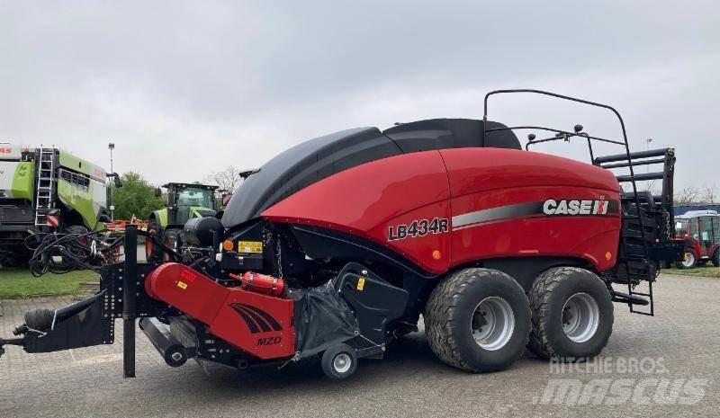 Case IH LB434R Fyrkantspressar