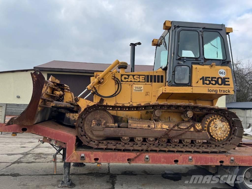CASE 1550 E Bandschaktare