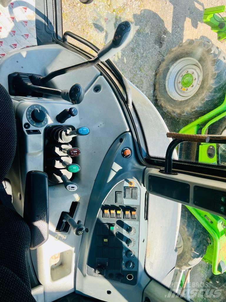Valtra T 121 Traktorer