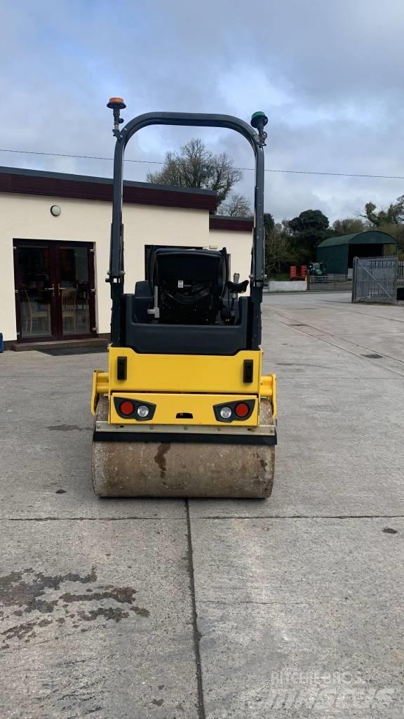 Bomag BW 130 AD Tvåvalsvältar