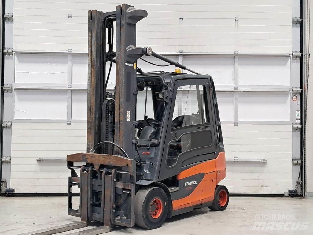 Linde E25-01 Elmotviktstruckar