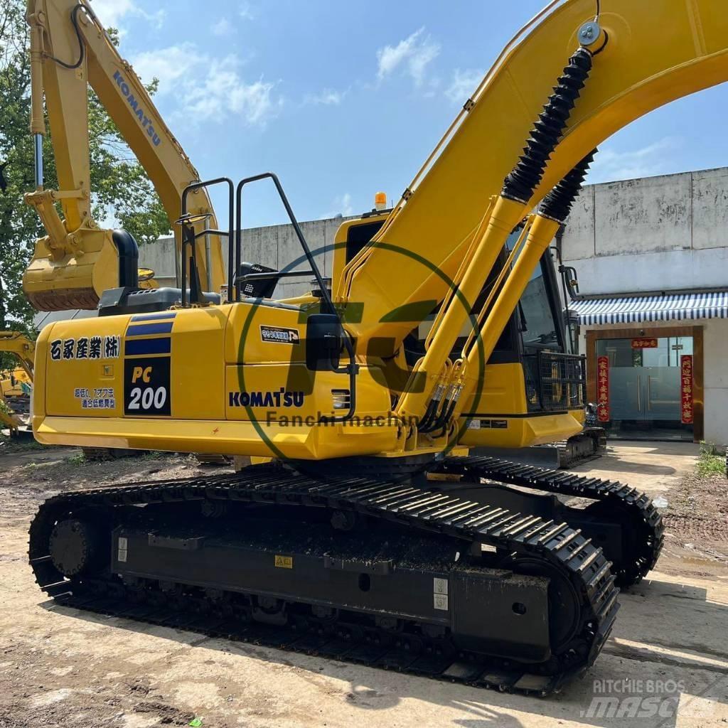 Komatsu PC 200 Bandgrävare