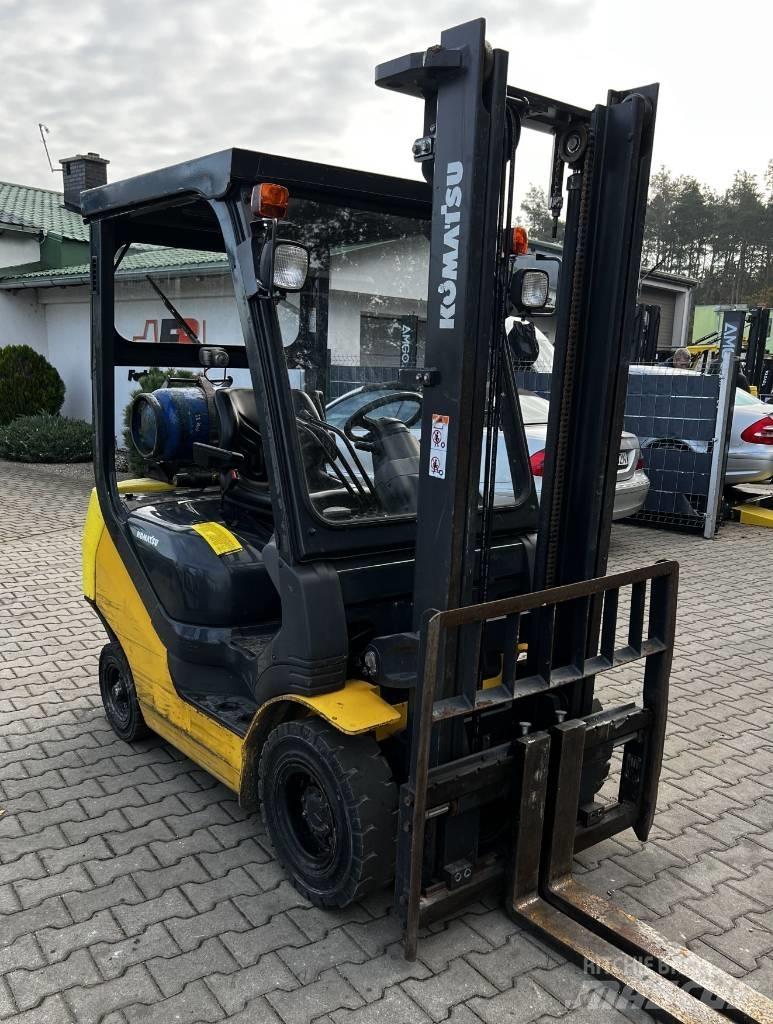 Komatsu FG15HT-21 Gasolmotviktstruckar
