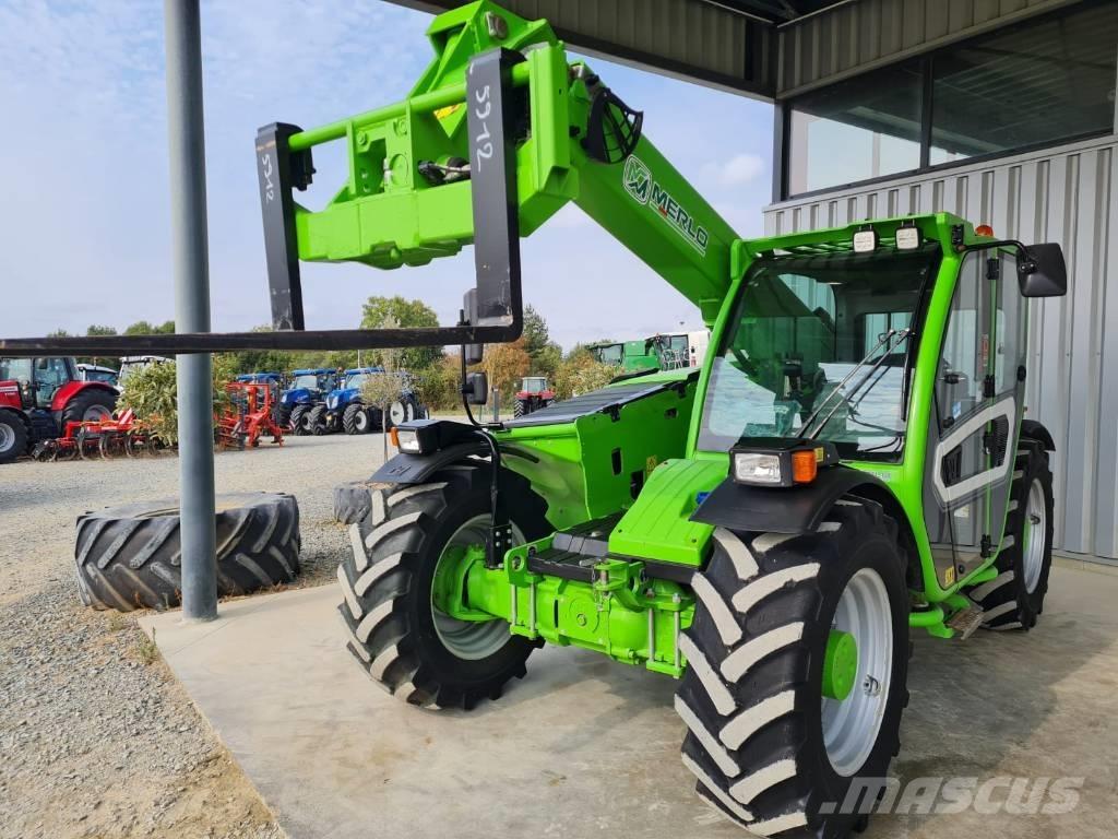 Merlo TF 33.7-115 Teleskoplastare