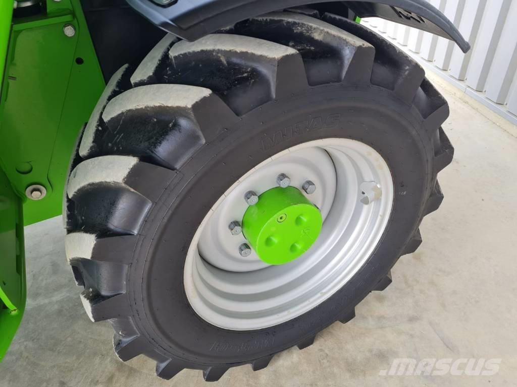 Merlo TF 33.7-115 Teleskoplastare