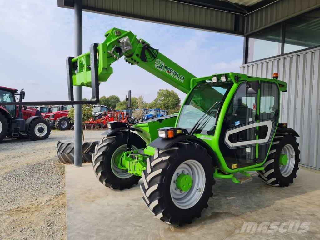 Merlo TF 33.7-115 Teleskoplastare
