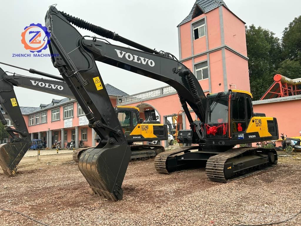 Volvo EC 240 Bandgrävare