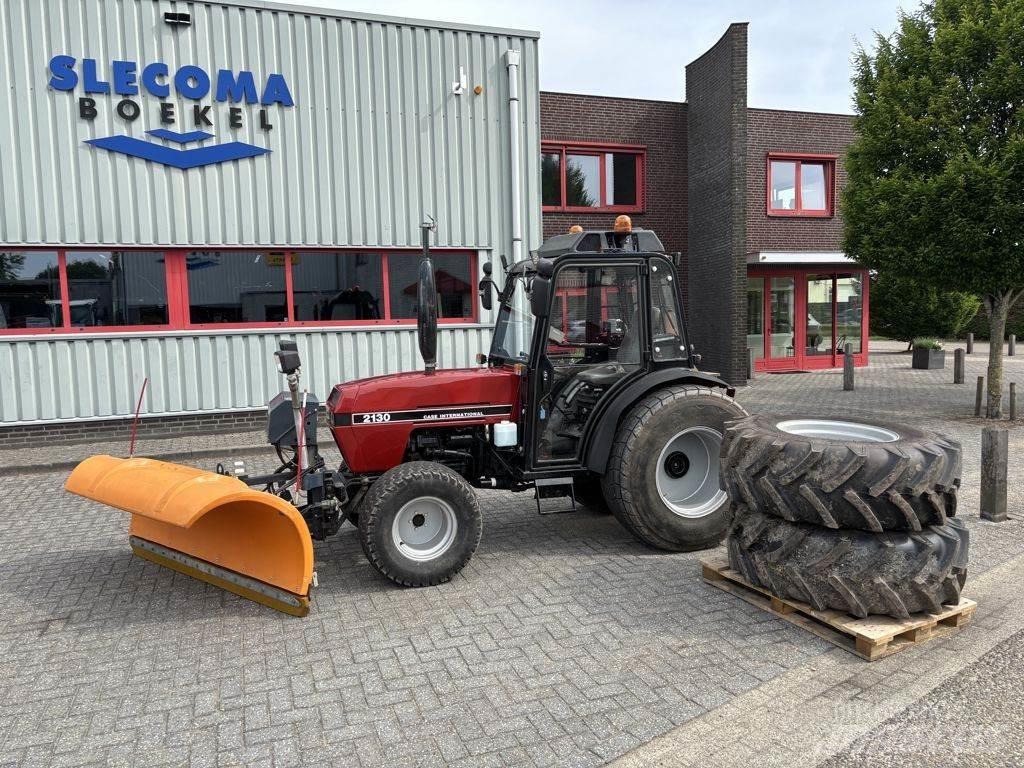 Case IH IH 2130 Traktorer