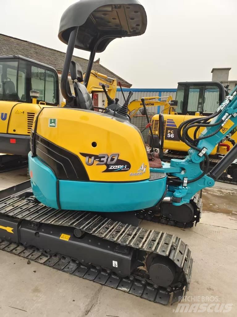 Kubota U 30 Minigrävare < 7t