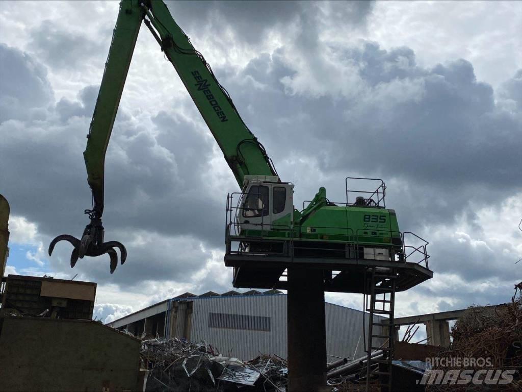 Sennebogen 835 E R Avfalls / industri hantering