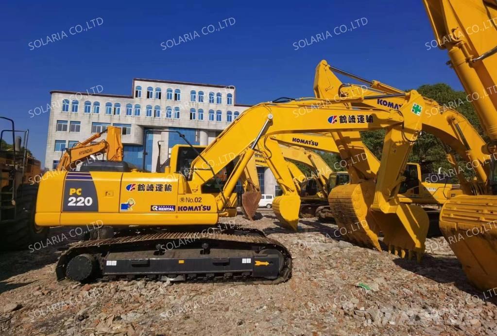 Komatsu PC 220-8 Bandgrävare