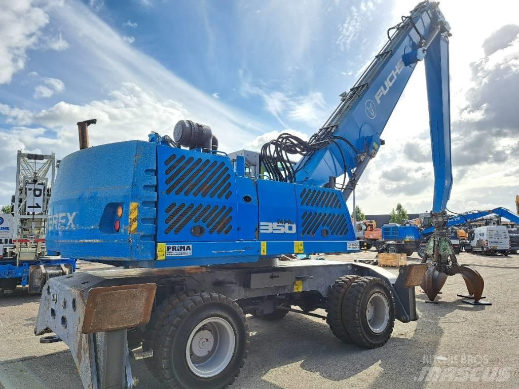 Fuchs MHL350E + Polyp Avfalls / industri hantering