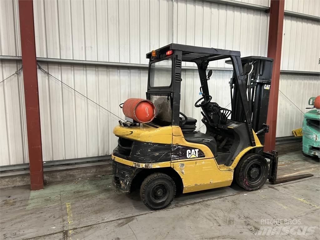 CAT GP25NT Gasolmotviktstruckar