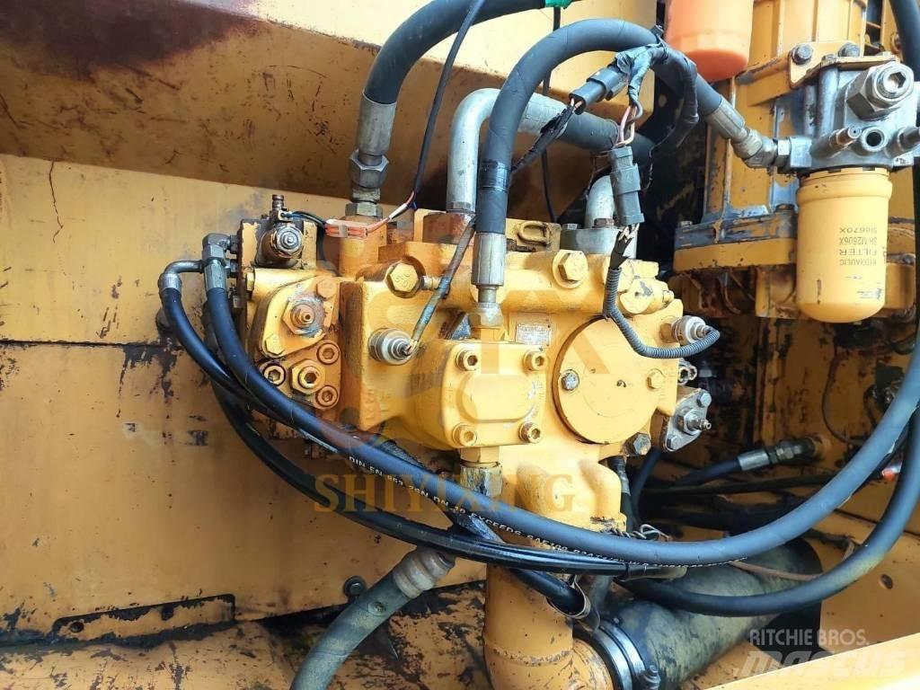 CAT 320 C Bandgrävare