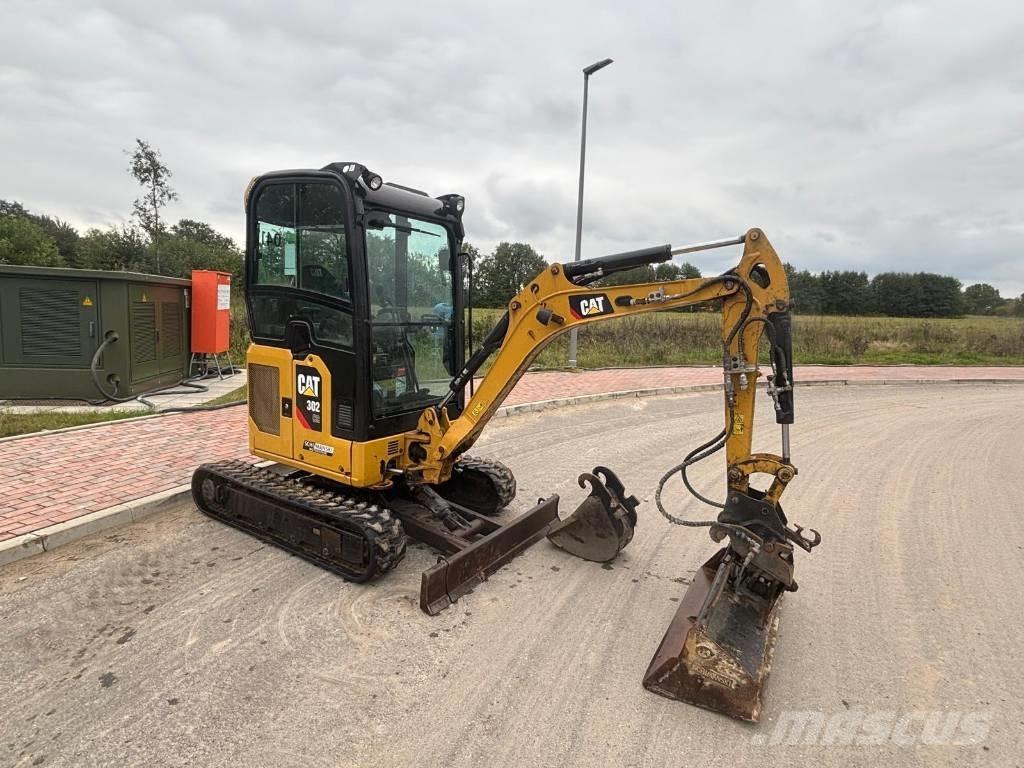 CAT 302 CR Minigrävare < 7t
