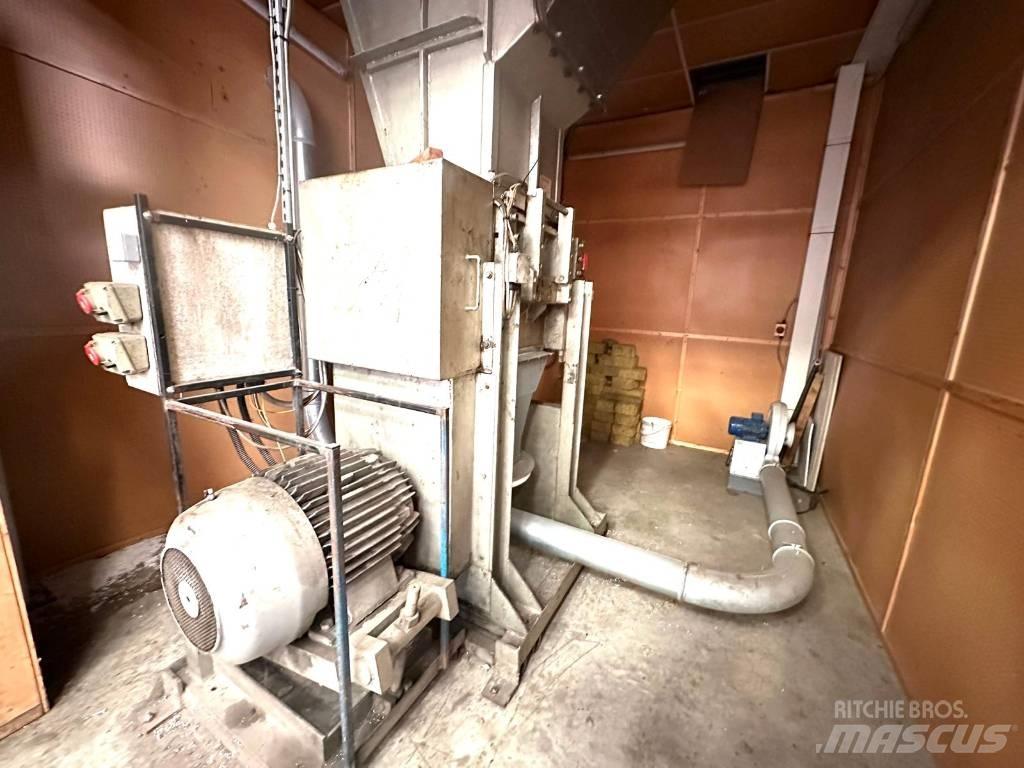  Leesona 18 x 28 Sorteringsutrustning för sopor