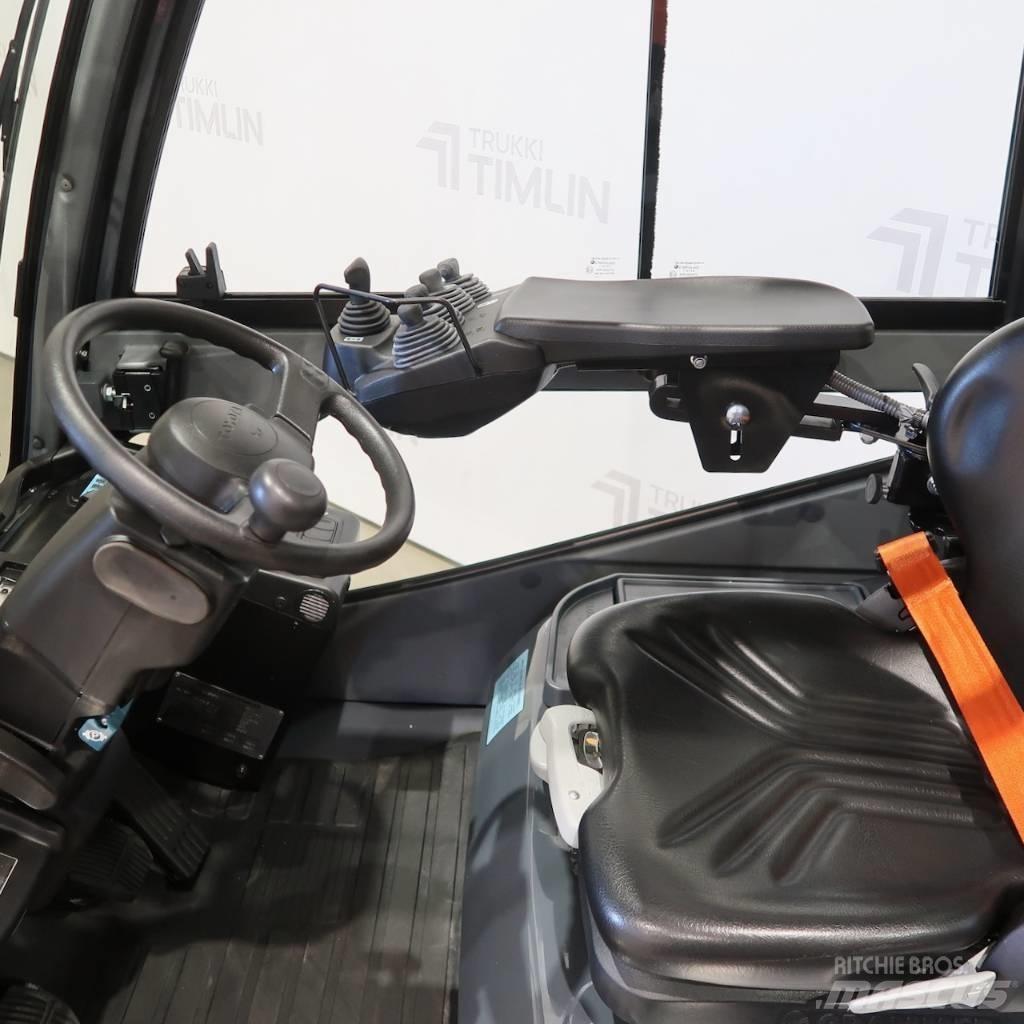 Toyota 02-8FGF25 Gasolmotviktstruckar