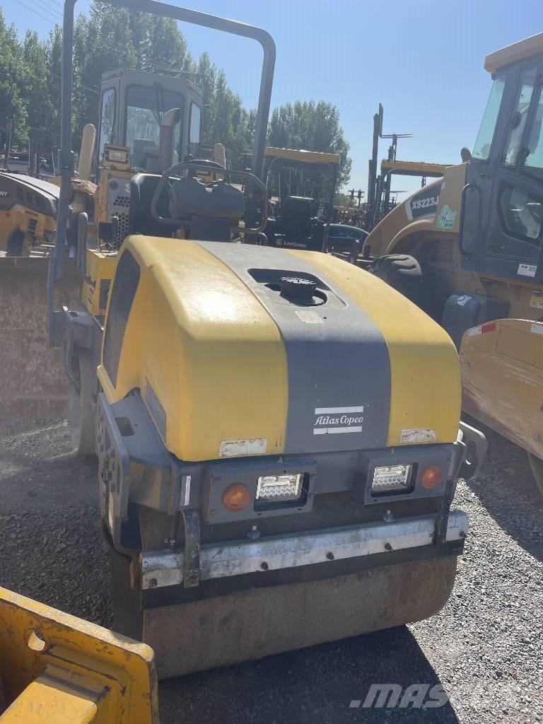 Dynapac CC 1250 Tvåvalsvältar