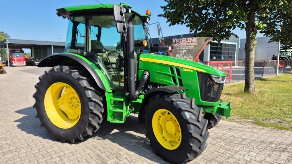 John Deere 5090 R Traktorer