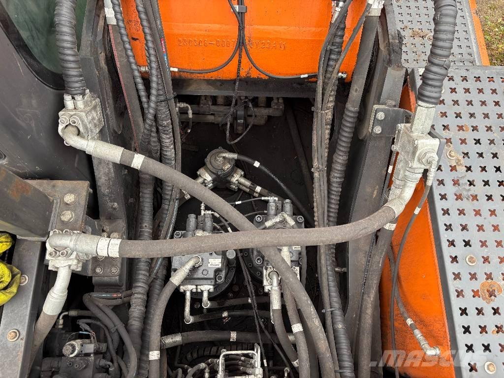 Doosan DX 530 LC-7 M Bandgrävare