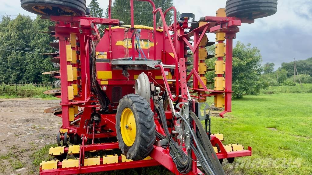 Väderstad RapidA600S Såmaskiner