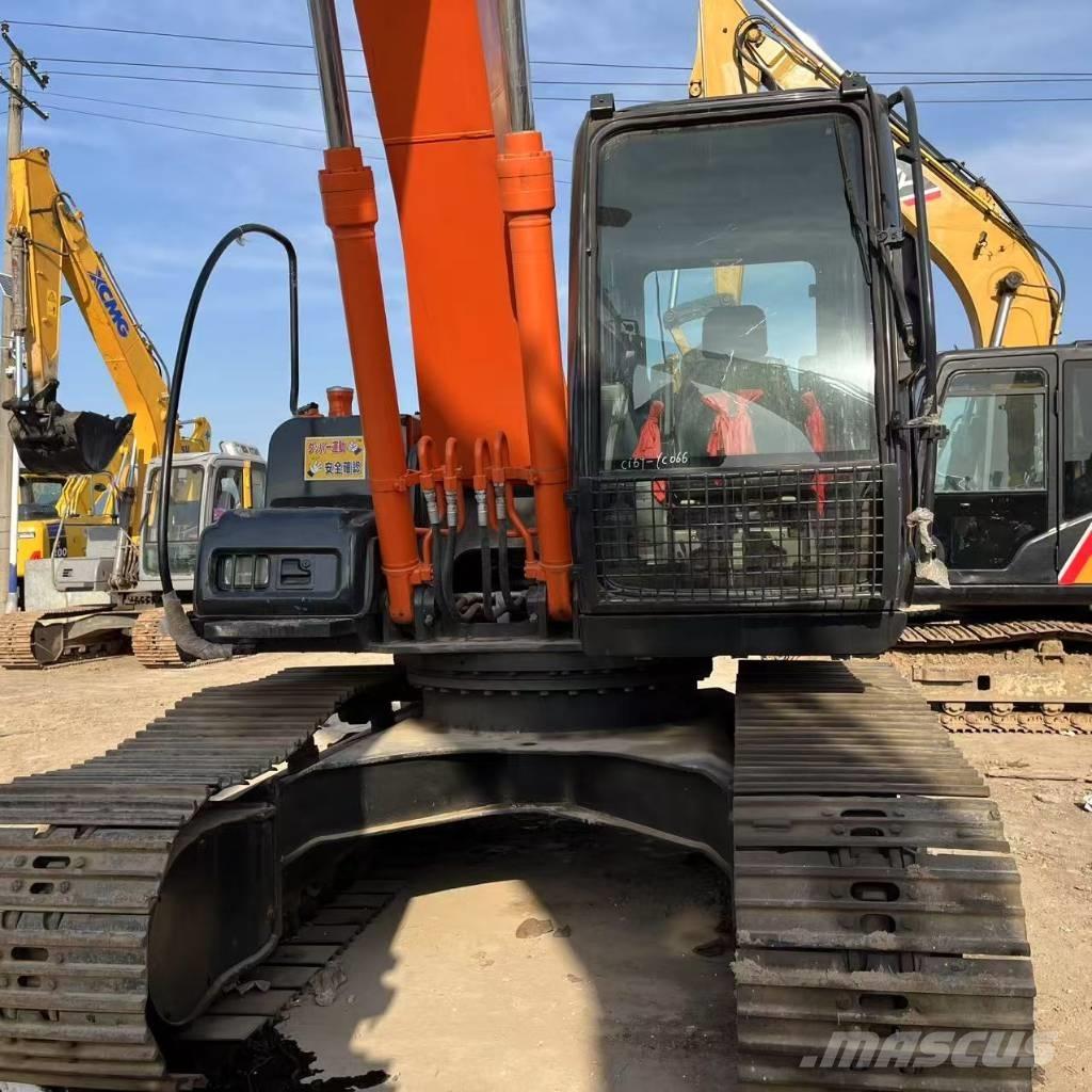 Hitachi ZX 160 Midigrävmaskiner 7t - 12t