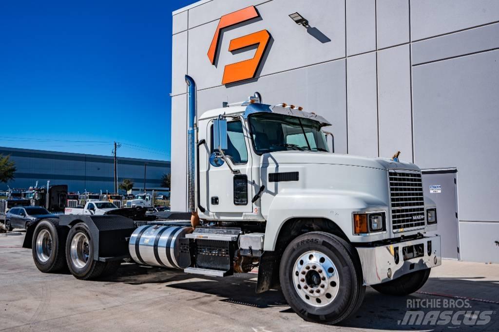 Mack Pinnacle Dragbilar