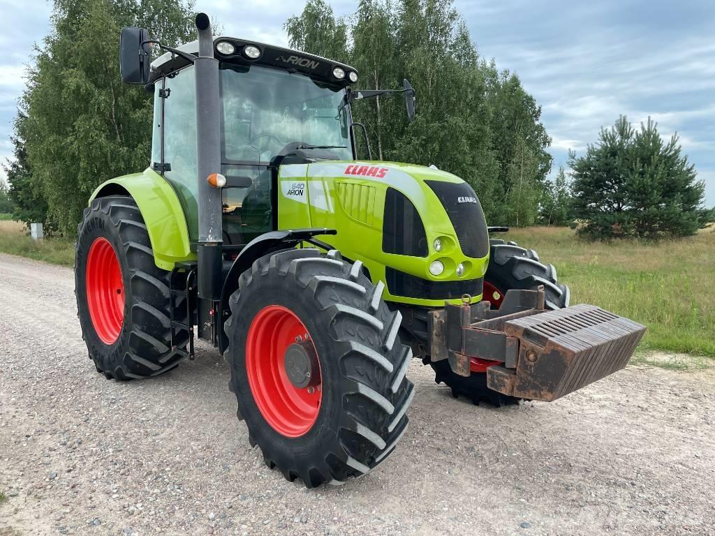 CLAAS Arion 640 Traktorer