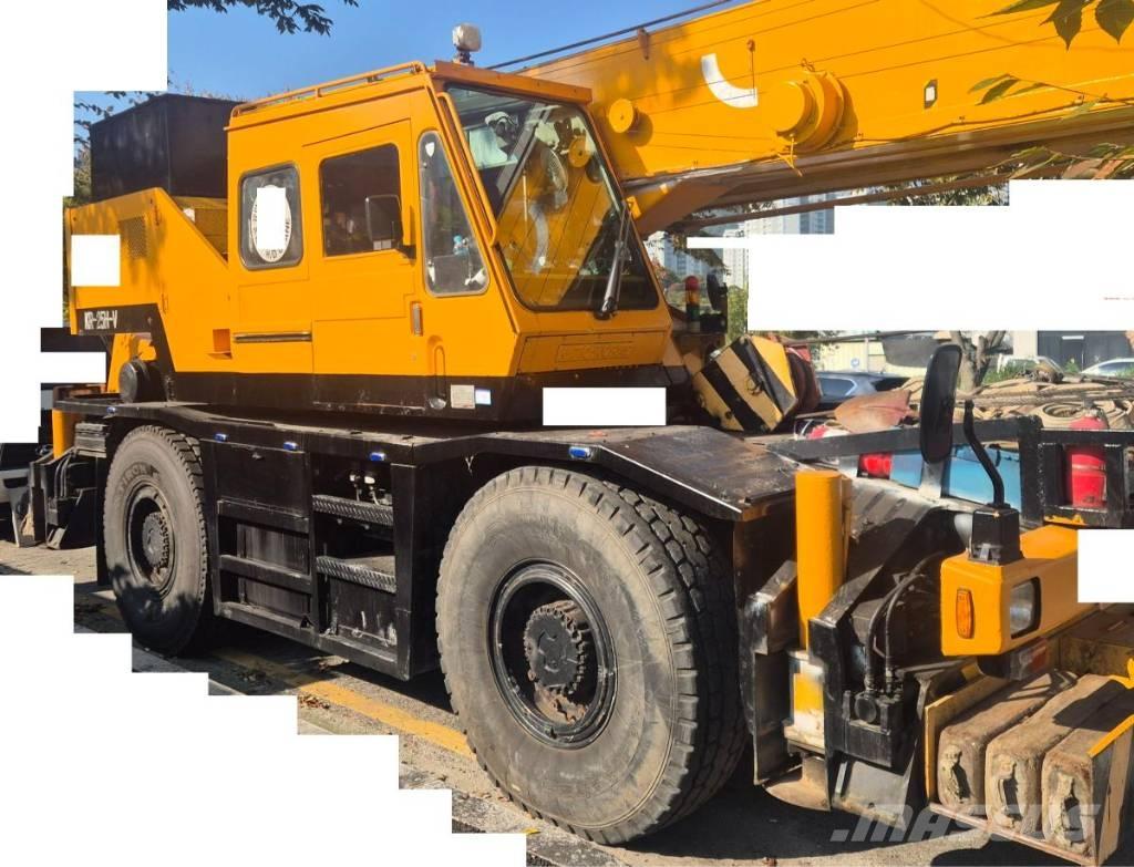 Kato SR 250 Terrängkranar (Grov terräng)