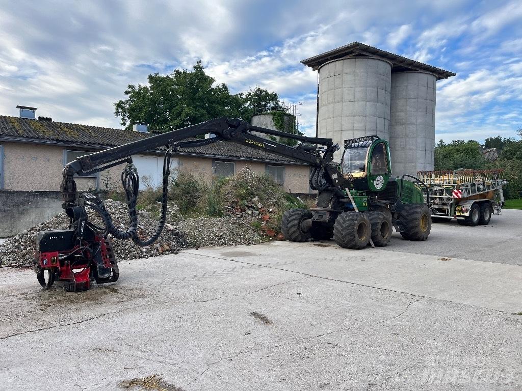 John Deere 1070 E Skördare