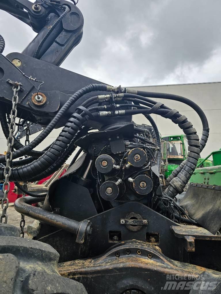 John Deere 1470 E Skördare