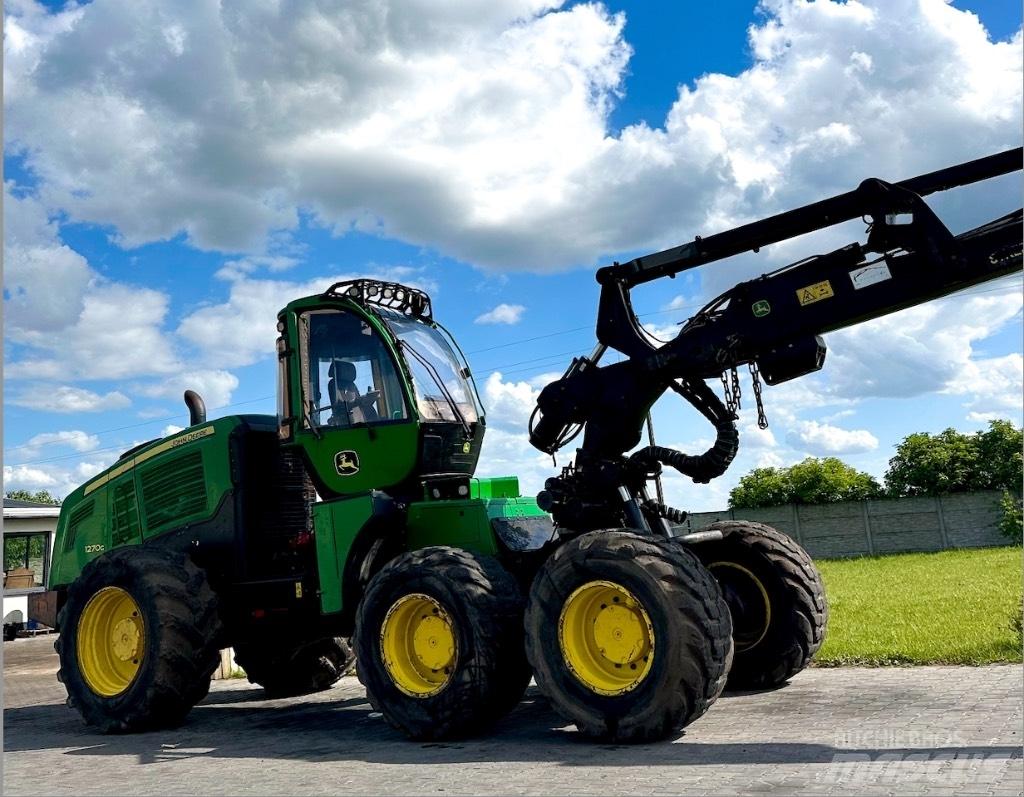 John Deere 1270 G Skördare