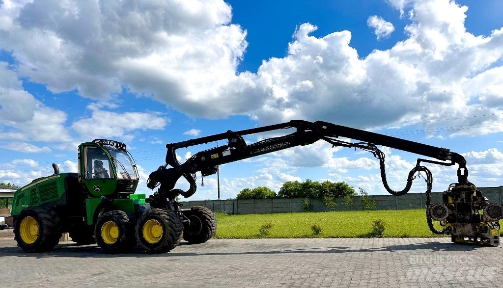 John Deere 1270 G Skördare