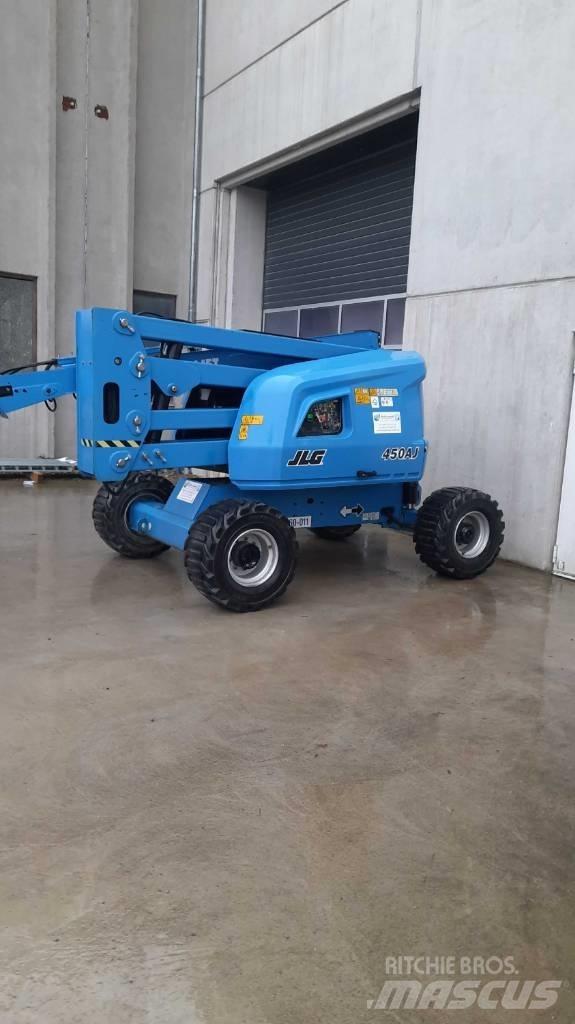 JLG 450 AJ Bomliftar