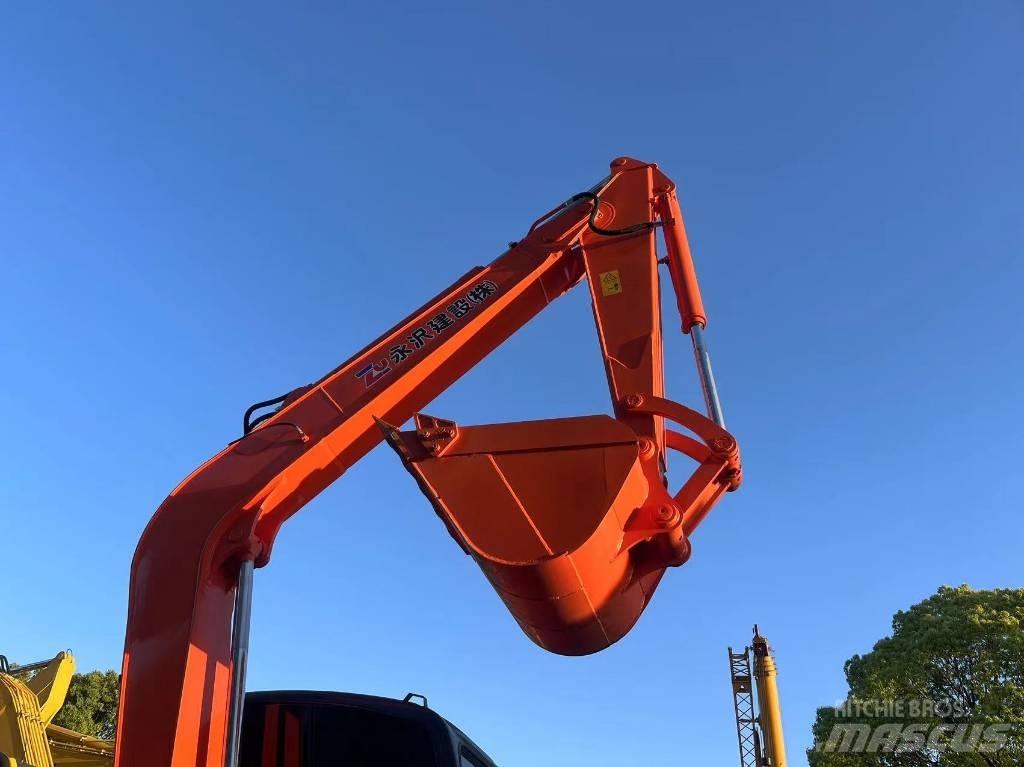 Hitachi ZX70 Bandgrävare