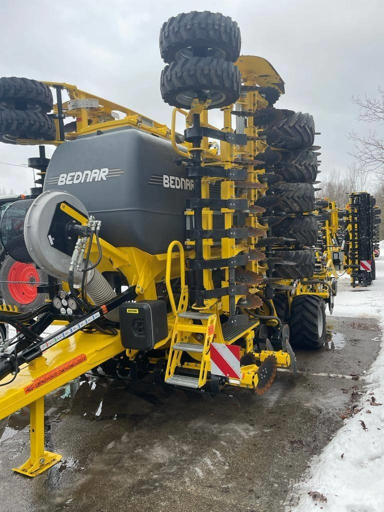 Bednar Omega 8000 FL Kombisåmaskiner