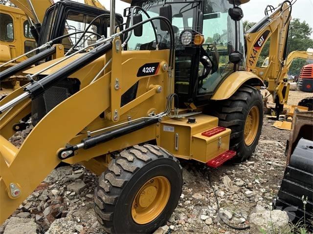 CAT 420 F Grävlastare