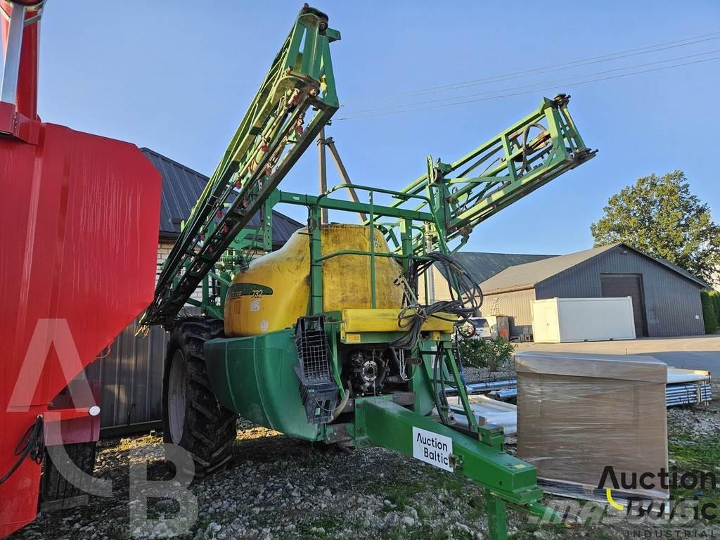John Deere 732 Dragna sprutor