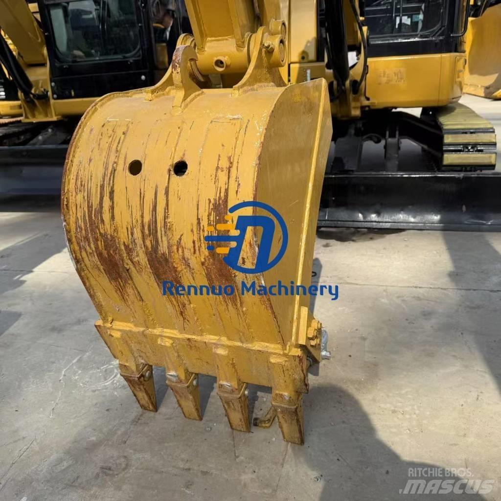 CAT 303.5 E Minigrävare < 7t