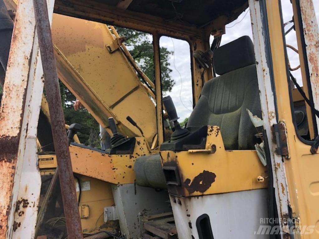 Komatsu PC 200 LC-3 Bandgrävare
