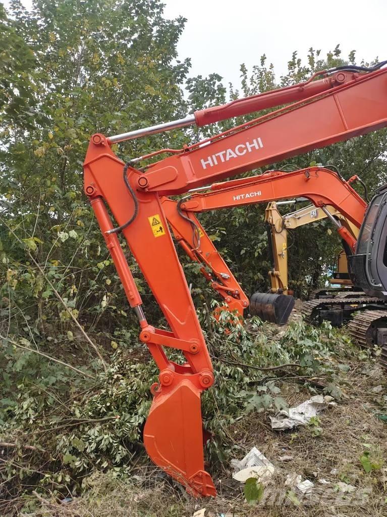 Hitachi ZX 70 Midigrävmaskiner 7t - 12t