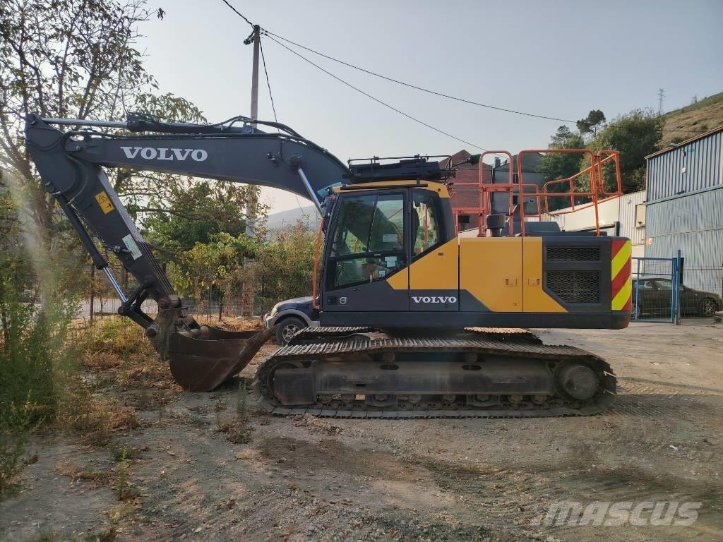 Volvo EC 220 E Bandgrävare