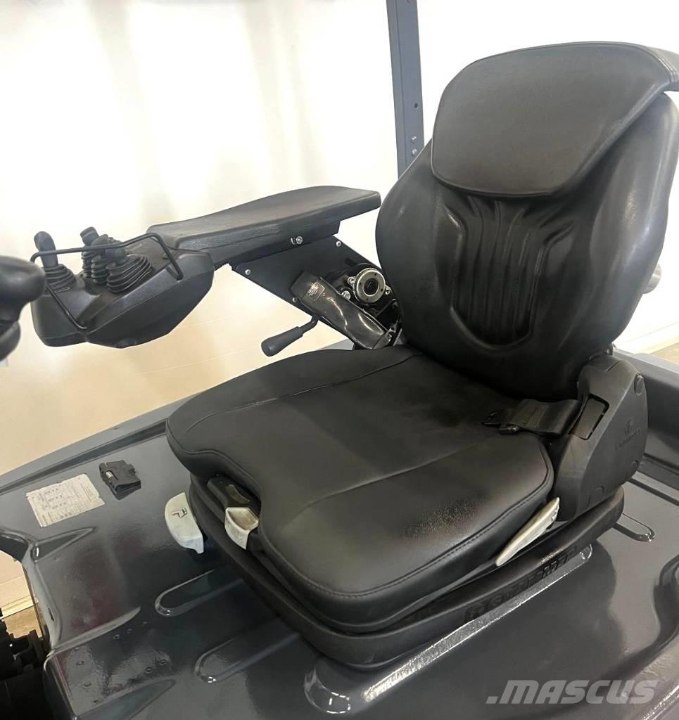 Toyota 10941 8FBE18T Elmotviktstruckar