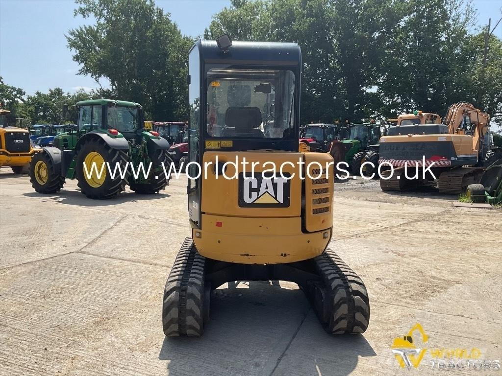 CAT 302.7 D Minigrävare < 7t