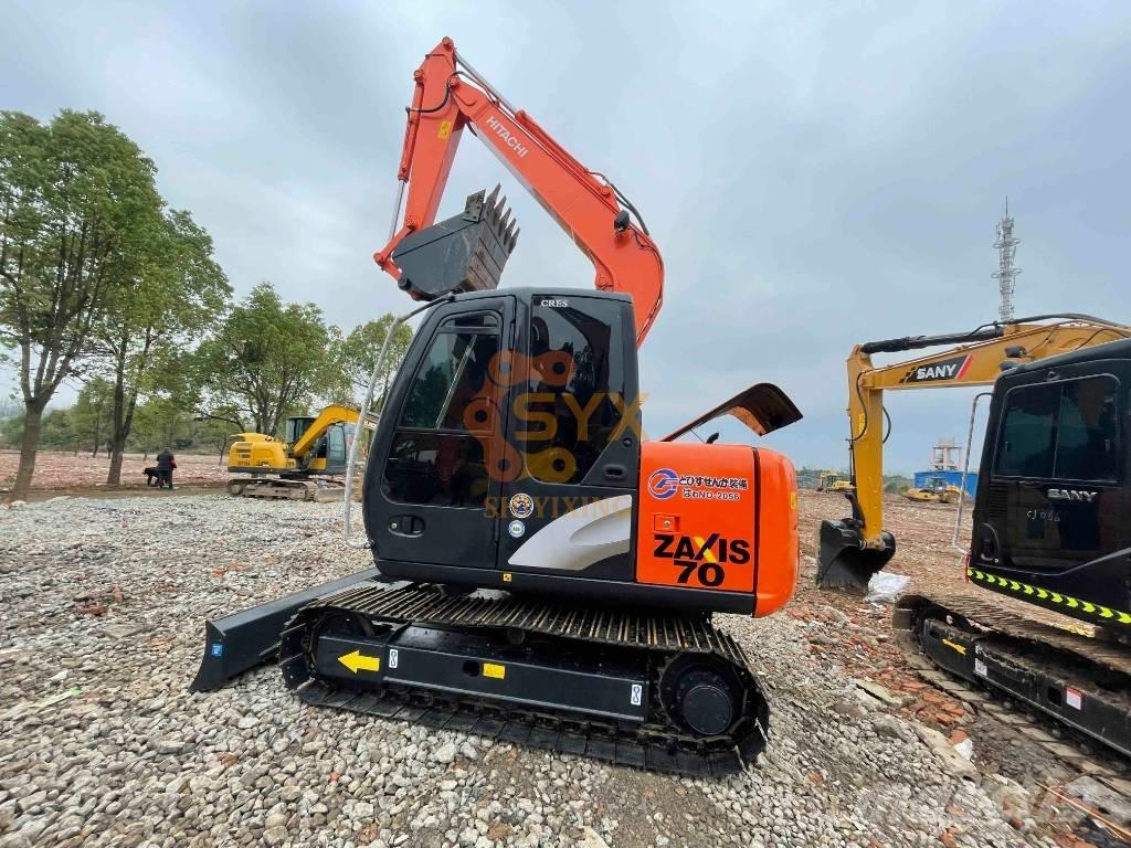 Hitachi ZX 70 Midigrävmaskiner 7t - 12t