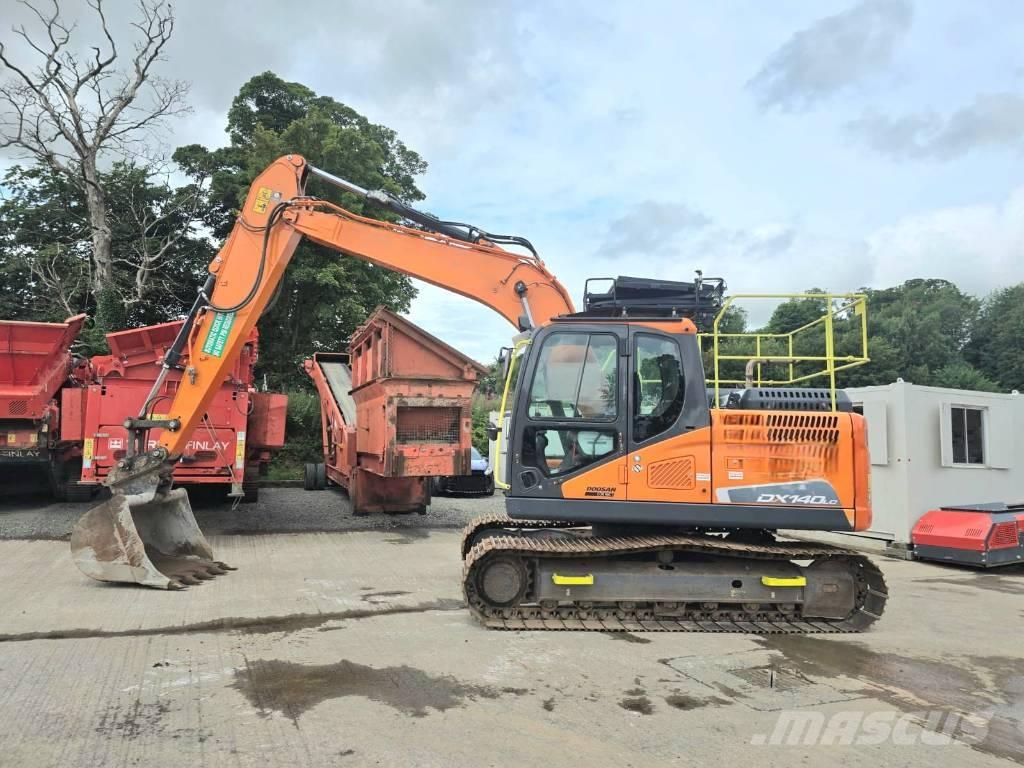 Doosan DX 140 LC Bandgrävare