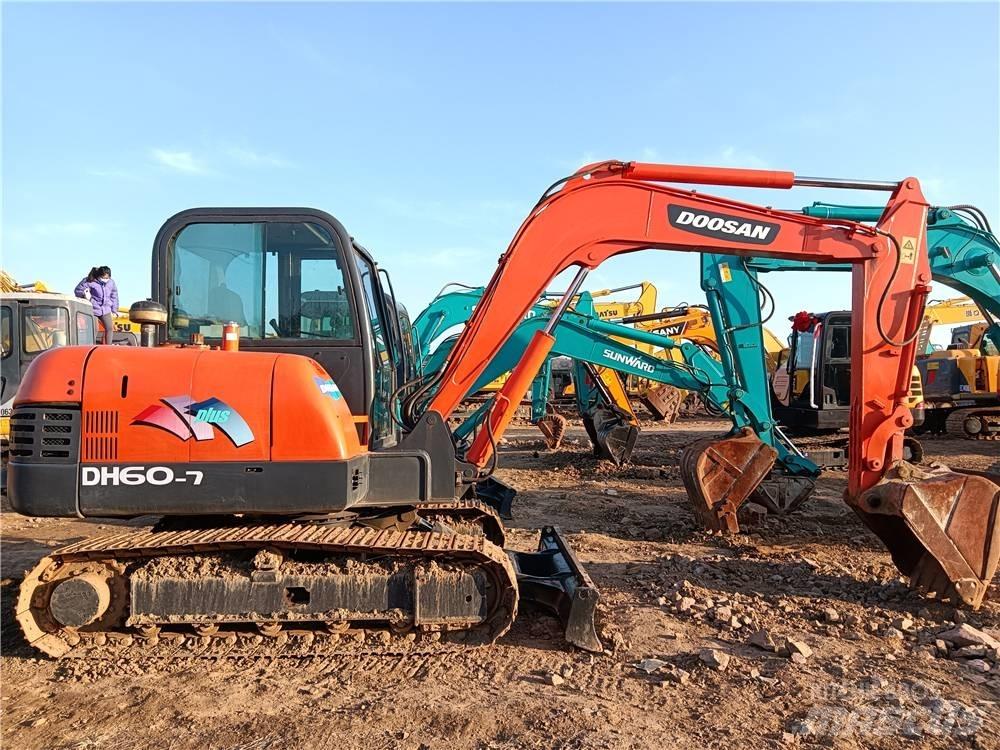 Doosan DH60-7 Bandgrävare